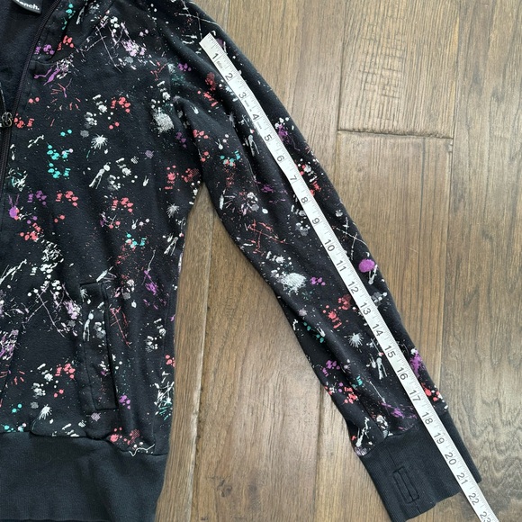 Kids Bench Sweater - Picture 7 of 9